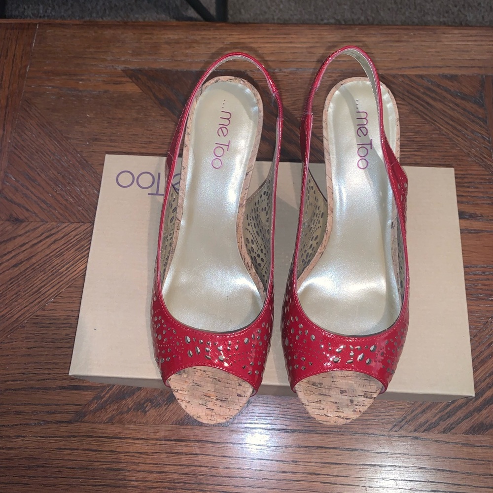 Me Too Red Heels Elegant and Comfortable